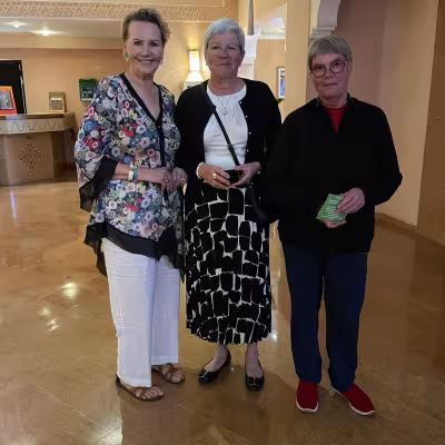 Ensimmäisen viikon mestarit Satu, Päivi, Ulla