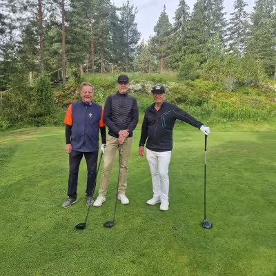 Ensimmäisen päivän kastepartio Veli-Matti Taimisto, Jarmo Pyhälä ja Alpo Pakarinen